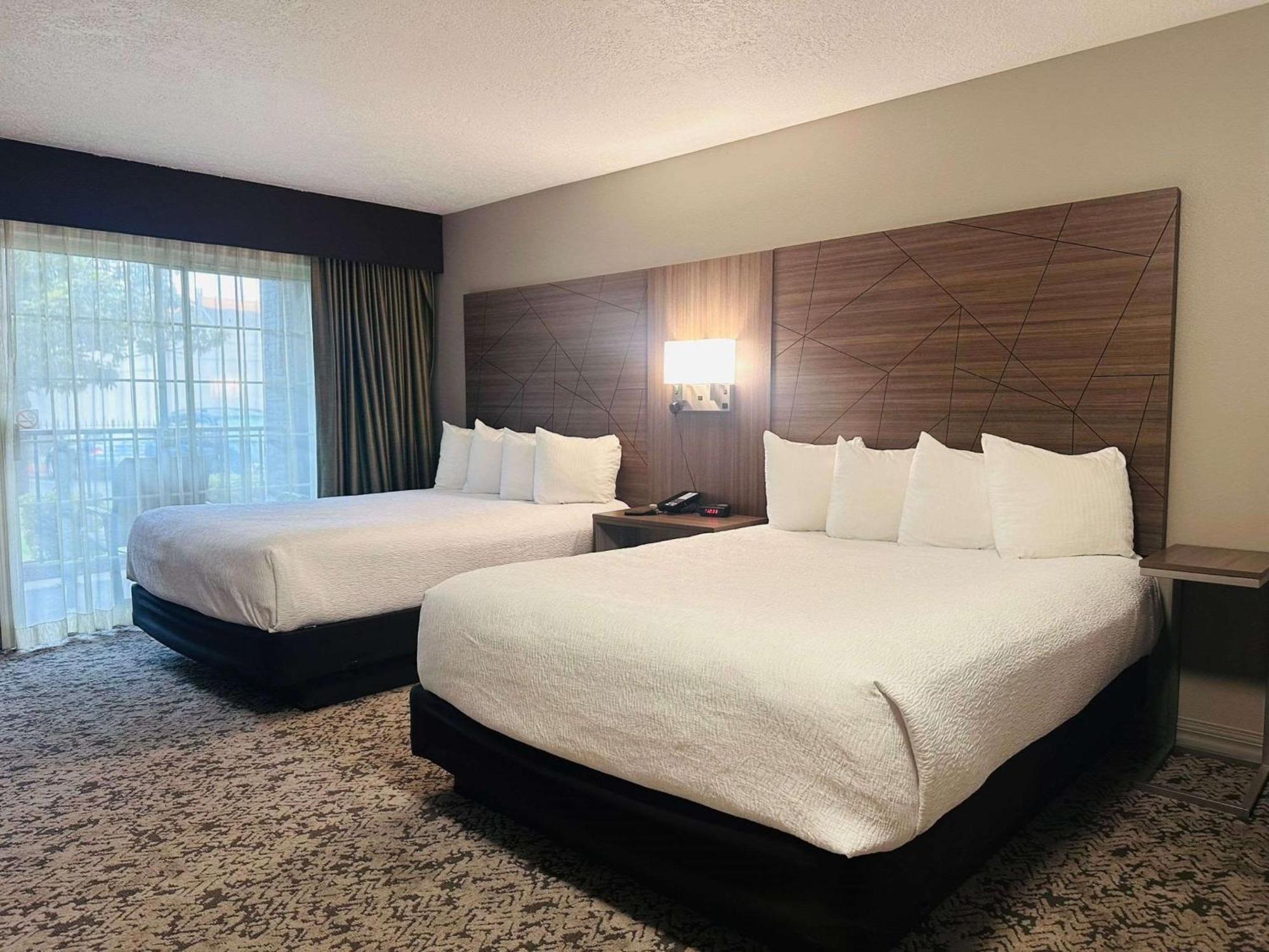 Best Western Plus Grand Manor Inn Спрингфийлд Екстериор снимка
